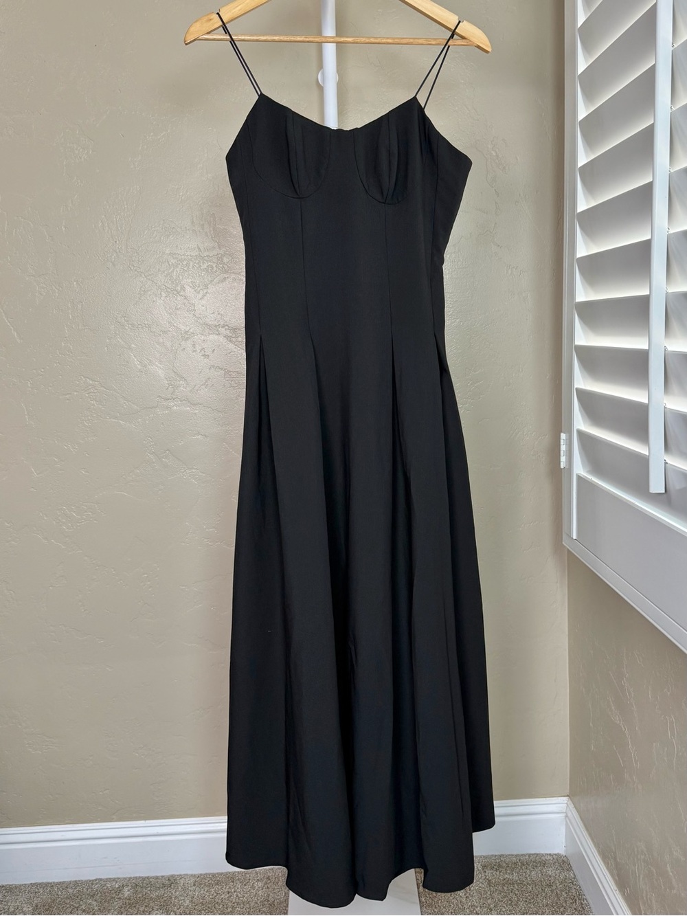 Commense Black Pleated Cami Maxi Dress NWT XS Minimalist Formal - Picture 4 of 9